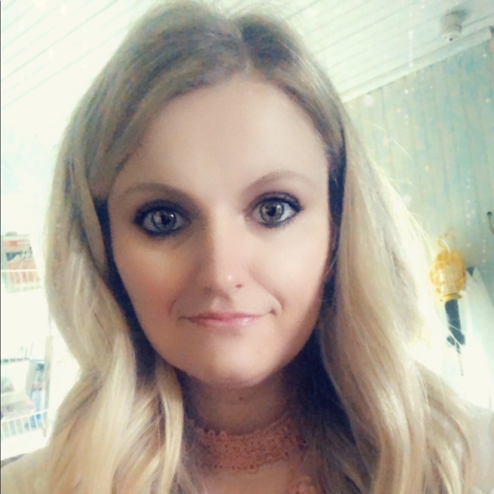 Meet your Posher, Shelby